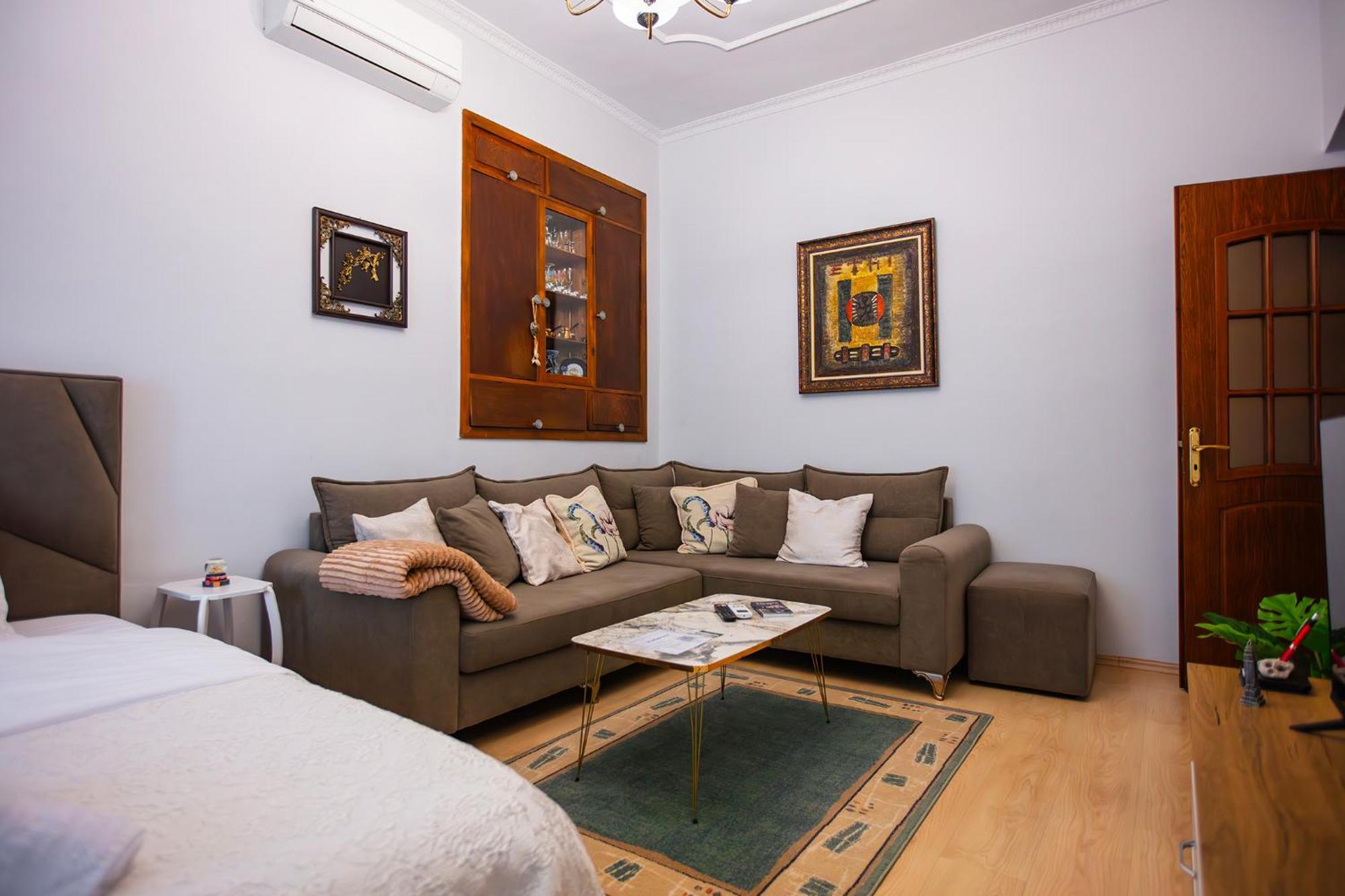 Tirana Center Apartment - Zogu I Boulevard Exterior photo