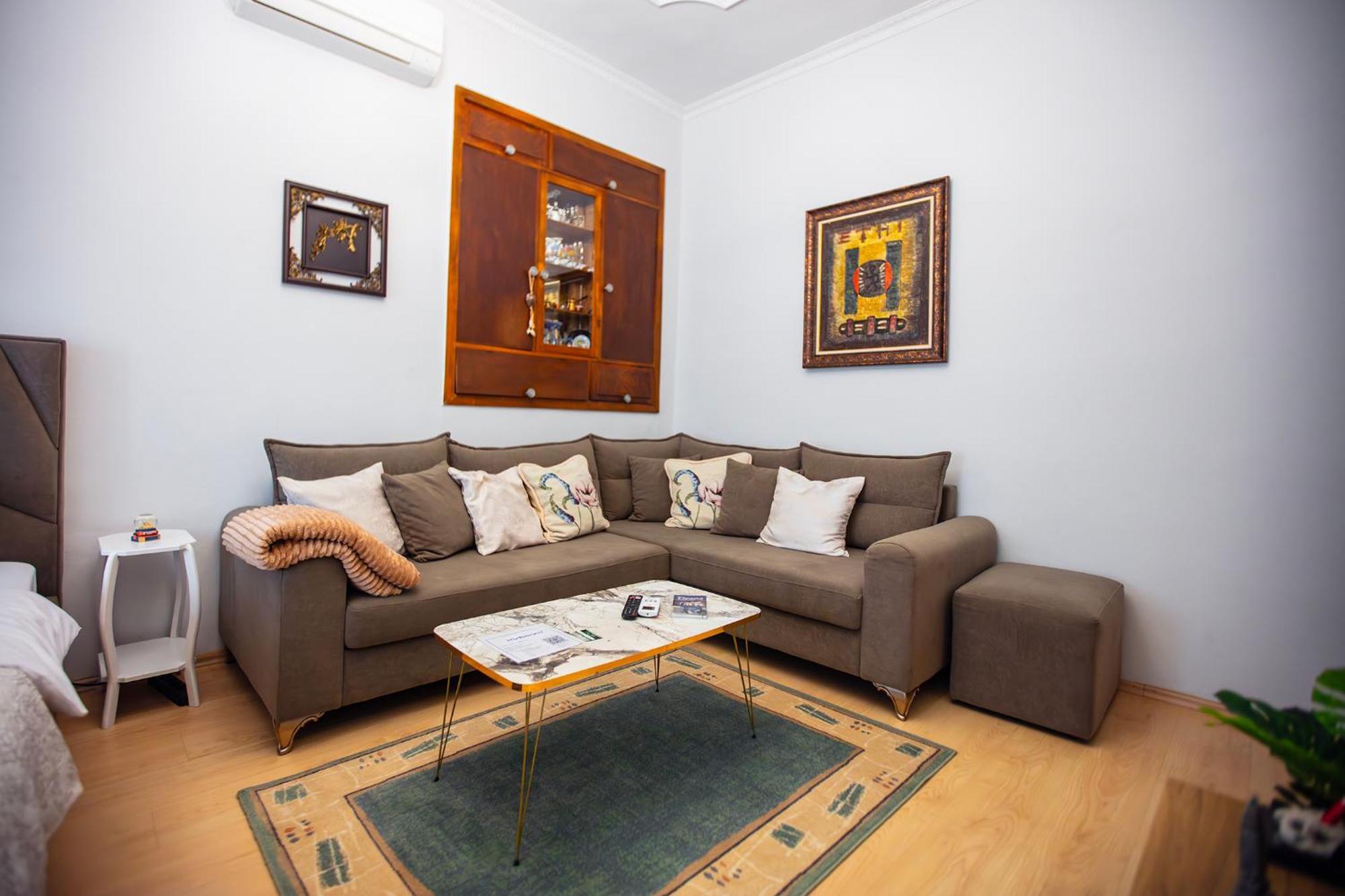Tirana Center Apartment - Zogu I Boulevard Exterior photo